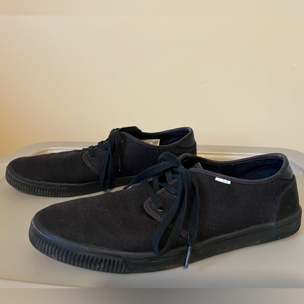 Men’s TOMS Carlo Canvas Sneaker - Black Size 10